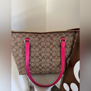 Coach medium tote.